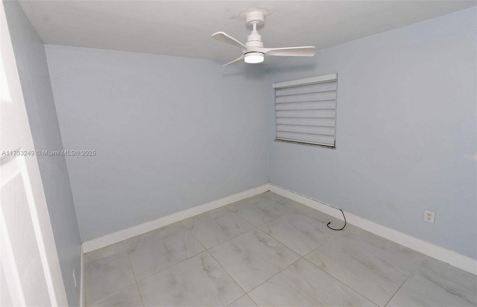 RESIDENCIAL EL PRADO COND - Residential Lease