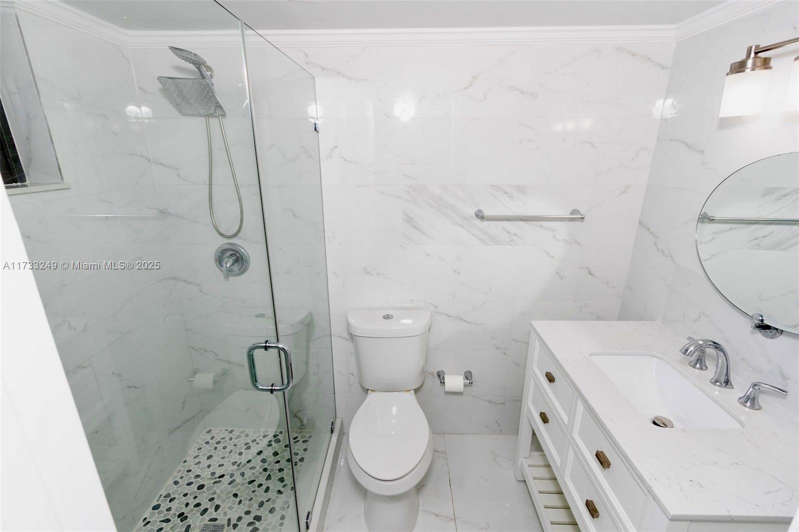RESIDENCIAL EL PRADO COND - Residential Lease