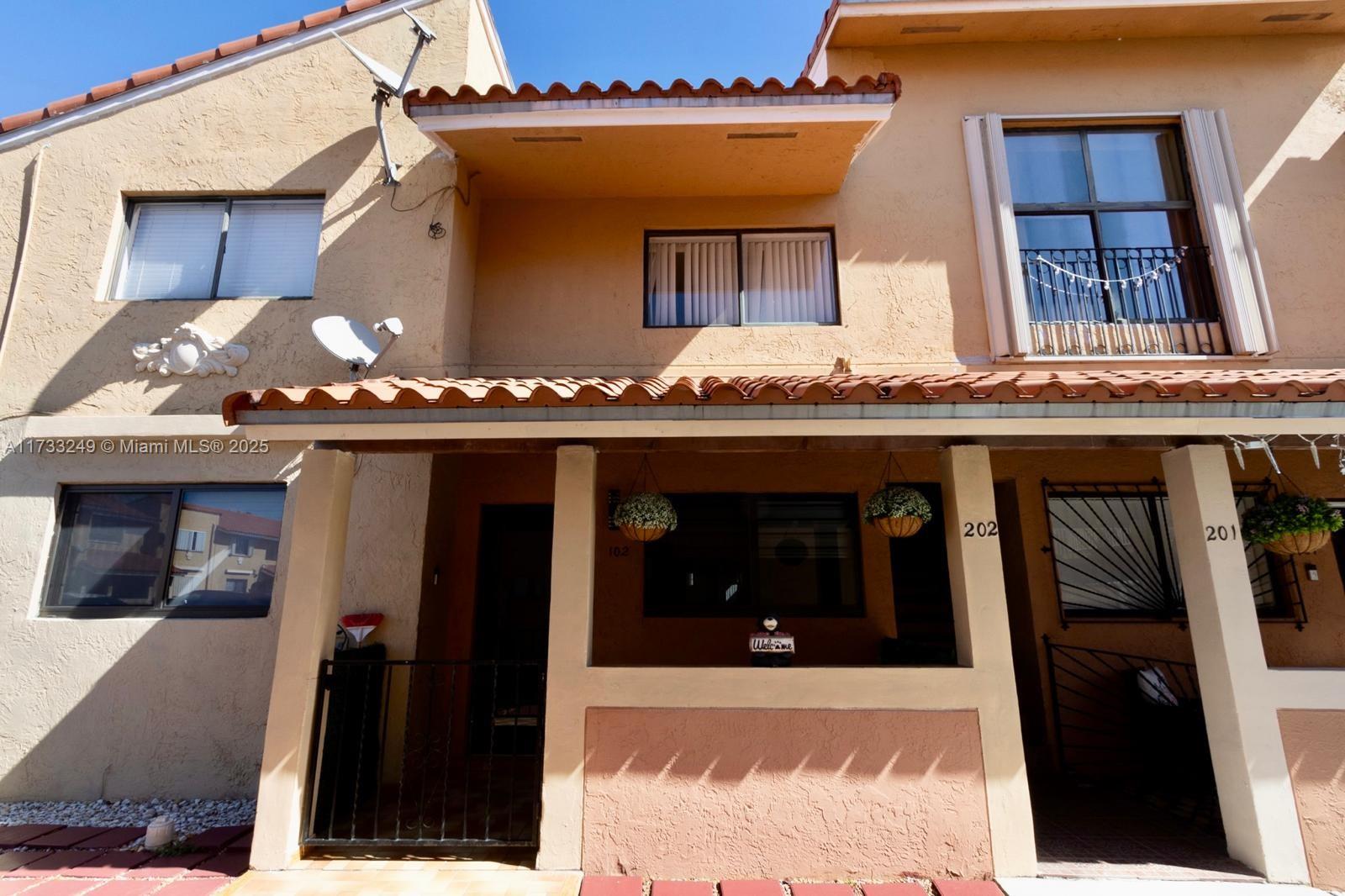 RESIDENCIAL EL PRADO COND - Residential Lease