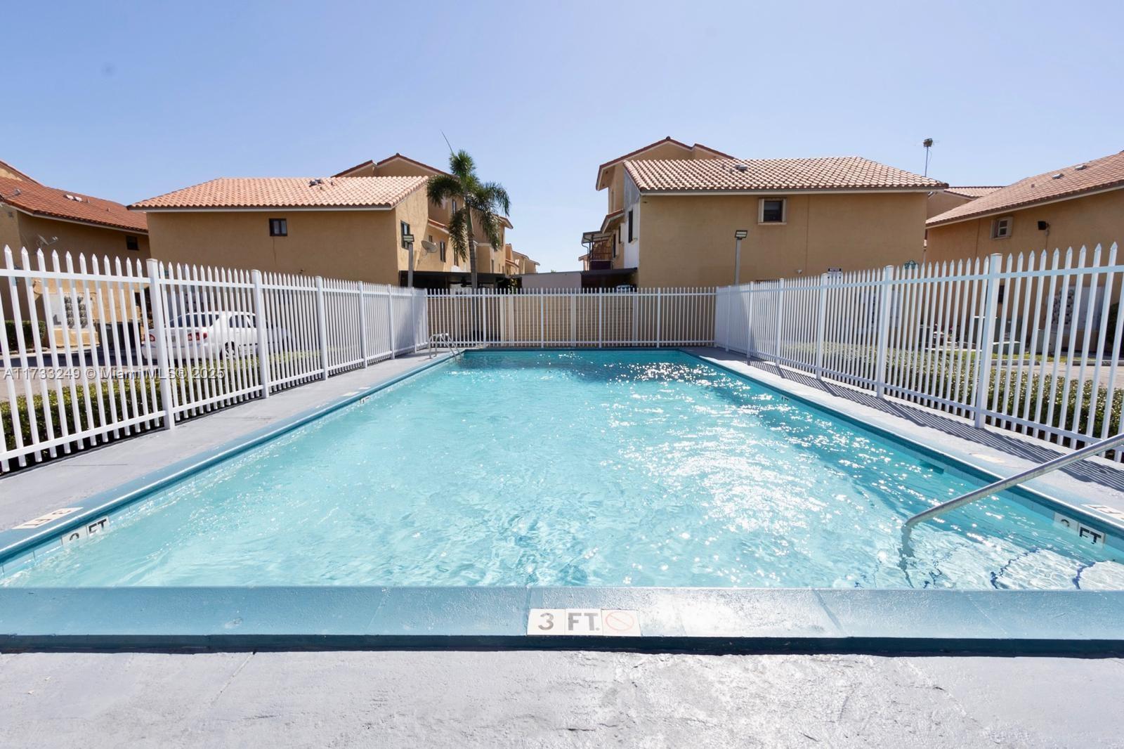 RESIDENCIAL EL PRADO COND - Residential Lease