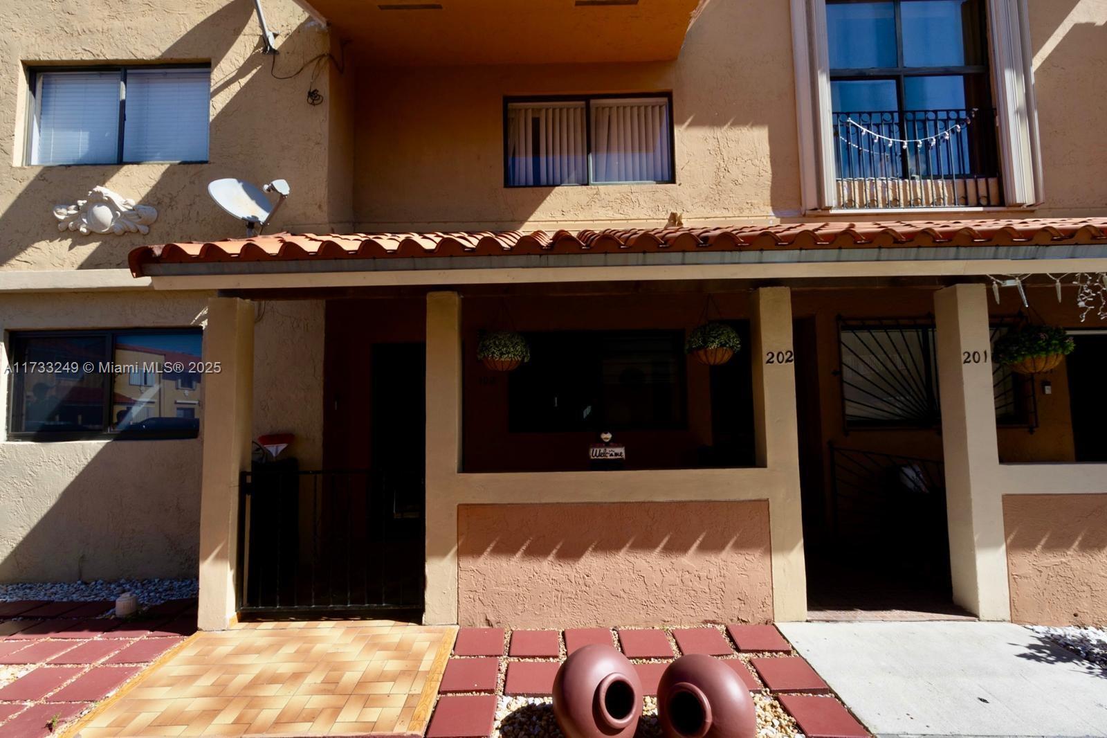 RESIDENCIAL EL PRADO COND - Residential Lease