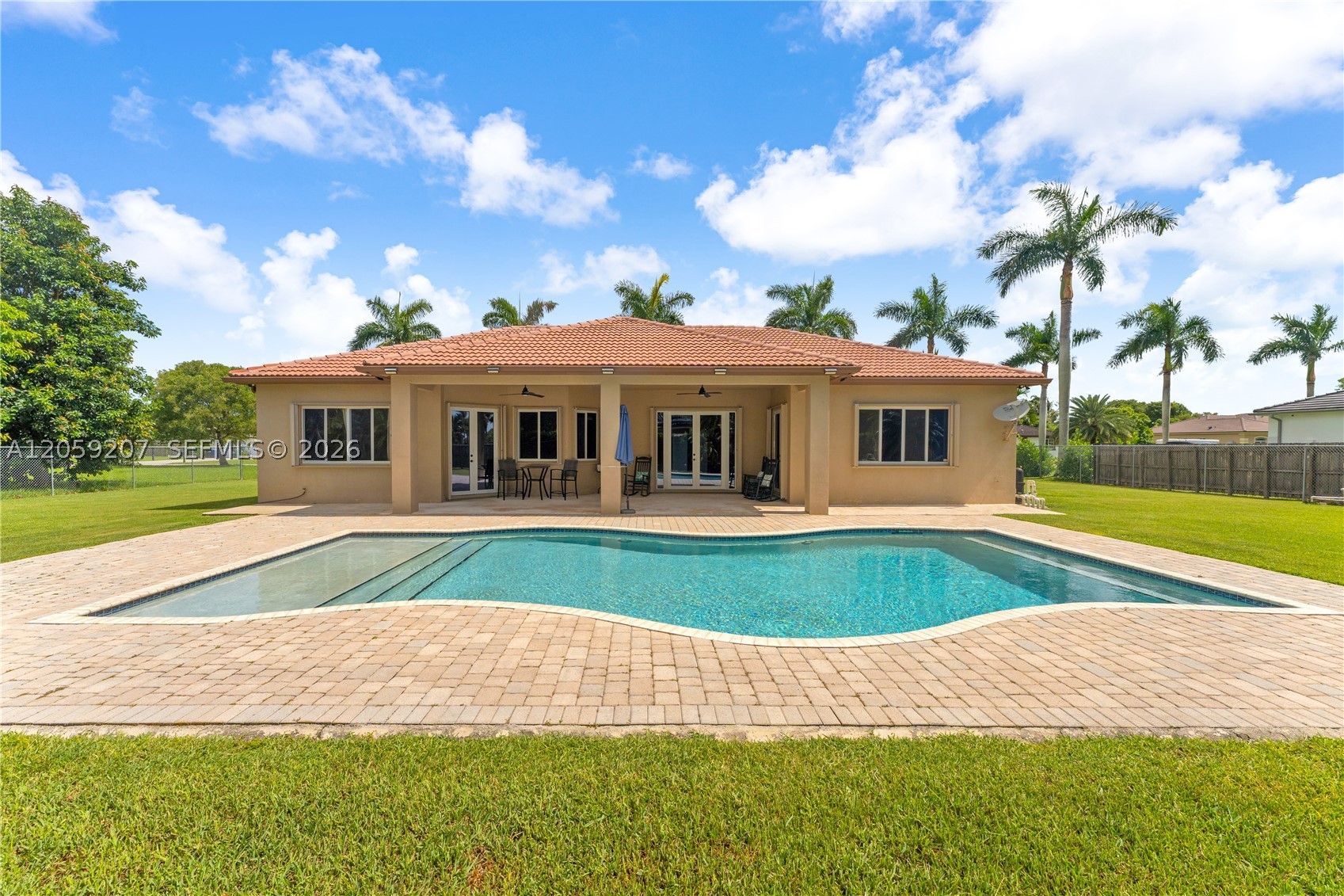 EMERALD GREENS SUB - Residential