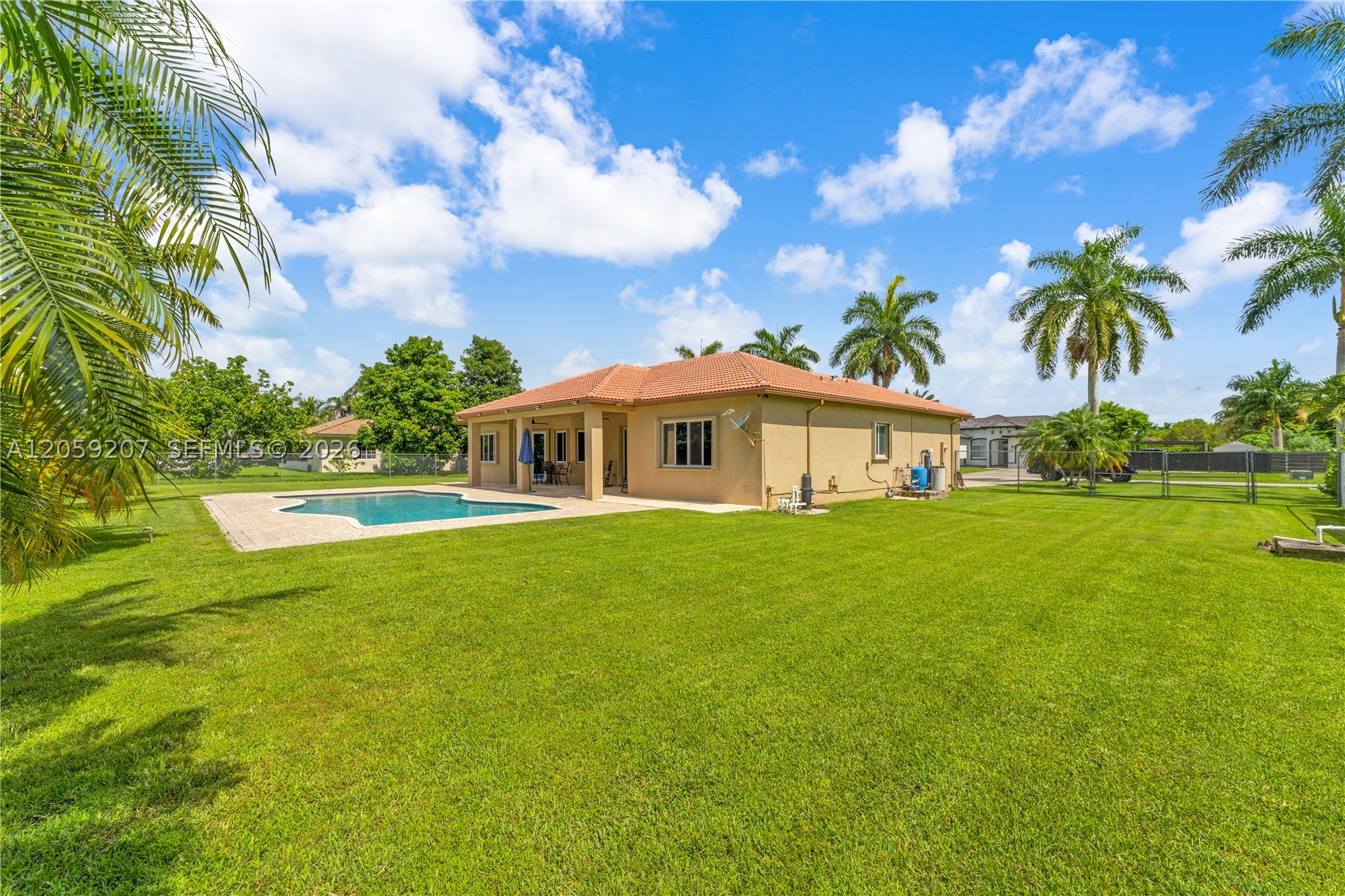 EMERALD GREENS SUB - Residential