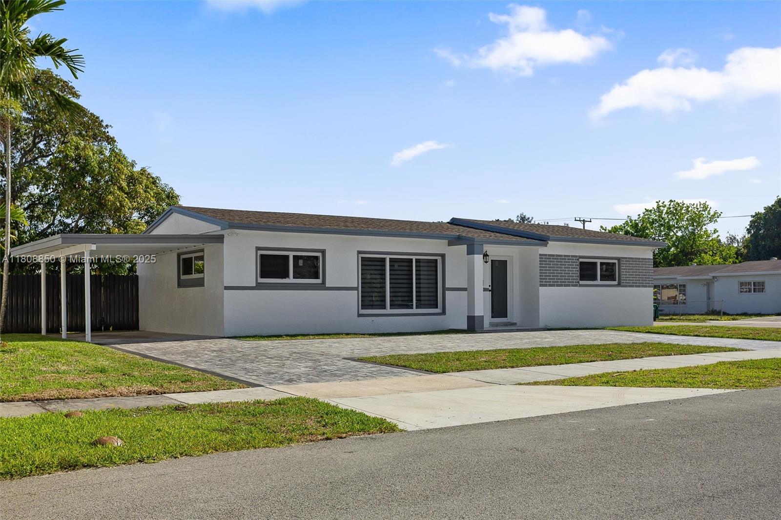 MYRTLE GROVE - Residential Lease