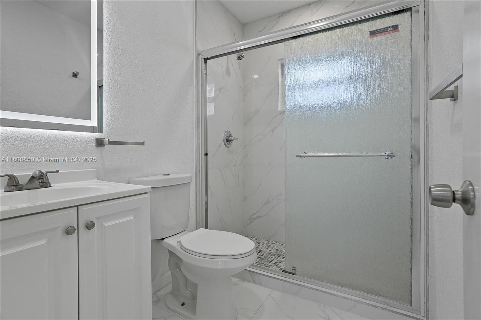 MYRTLE GROVE - Residential Lease