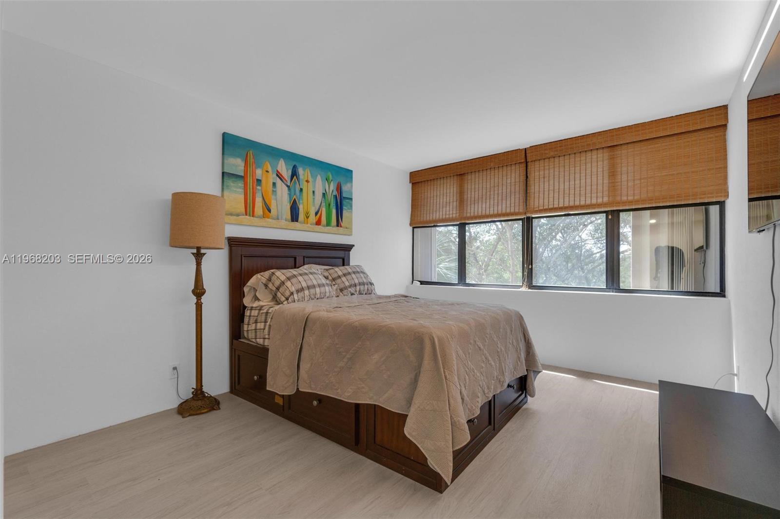 COUNTRY CLUB APTS AT - Residential Lease