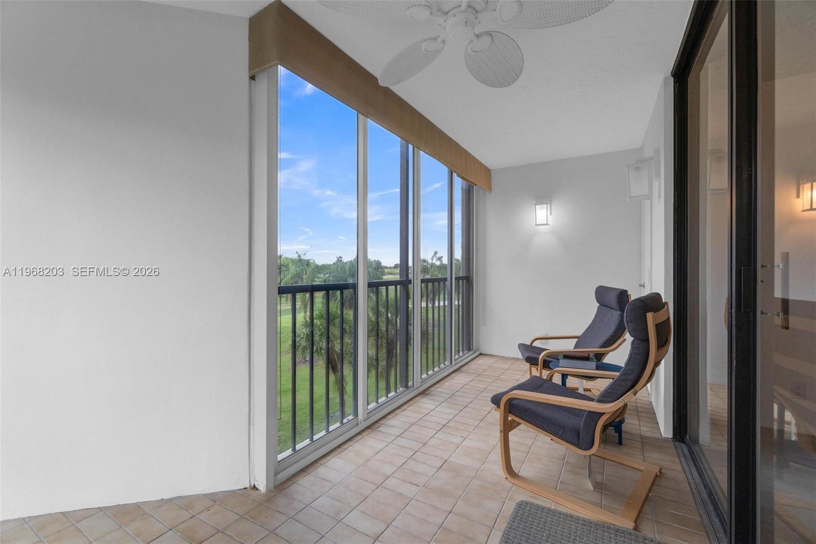 COUNTRY CLUB APTS AT - Residential Lease