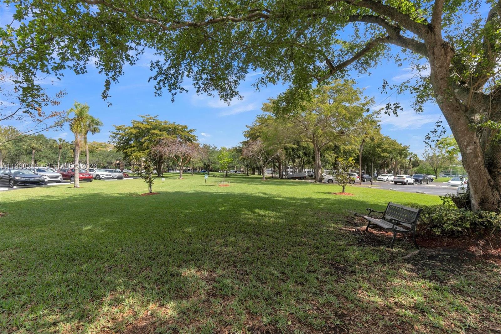 COUNTRY CLUB APTS AT - Residential Lease