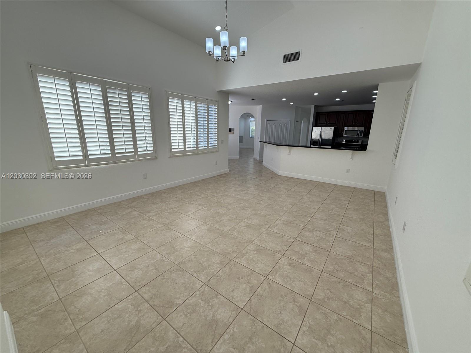 PALM ISLE ESTATES - Residential Lease