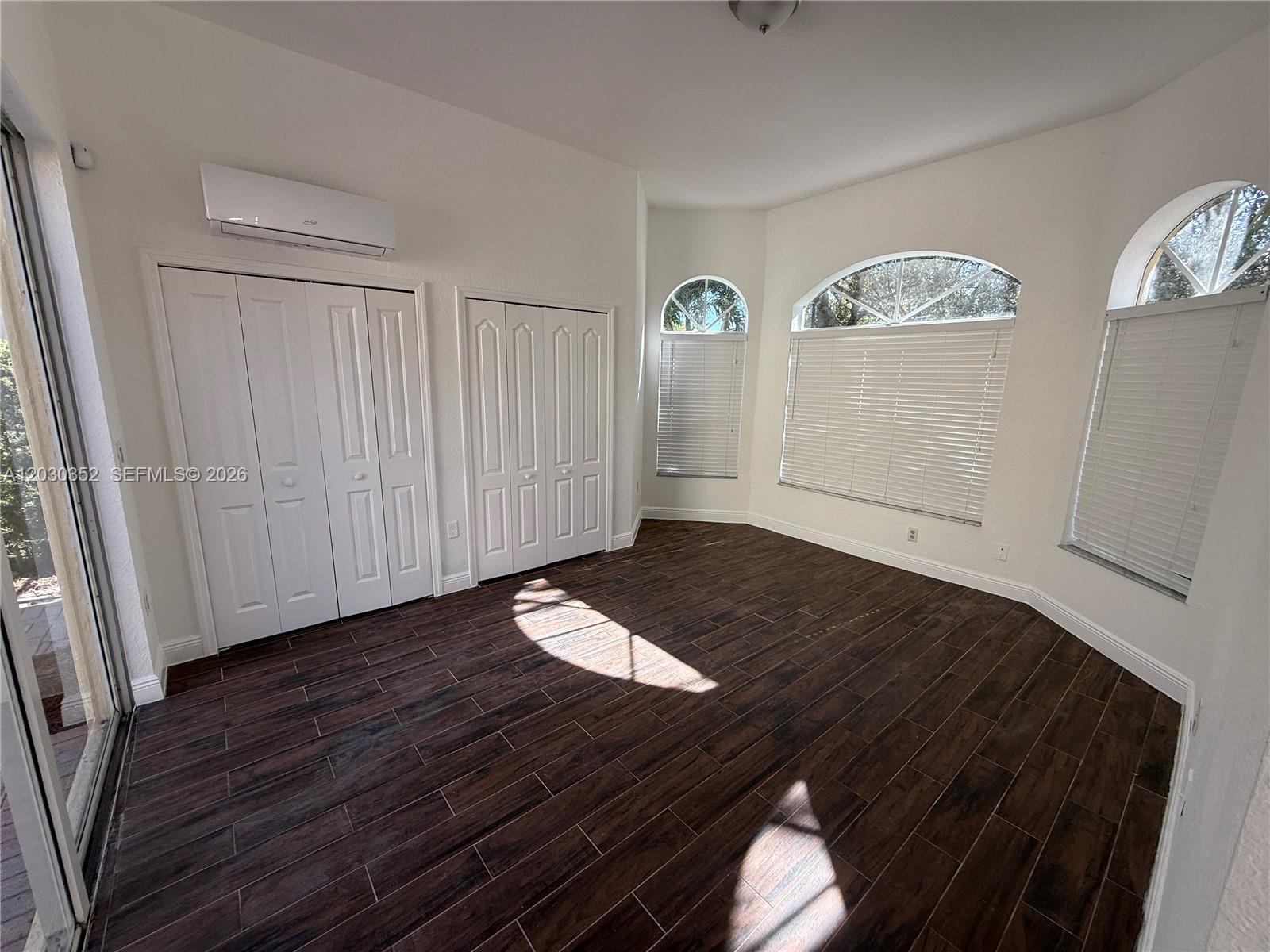 PALM ISLE ESTATES - Residential Lease