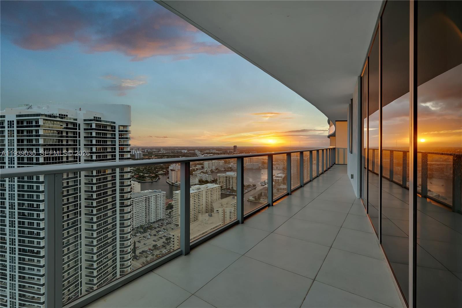 4111 SOUTH OCEAN DRIVE CO - Residential