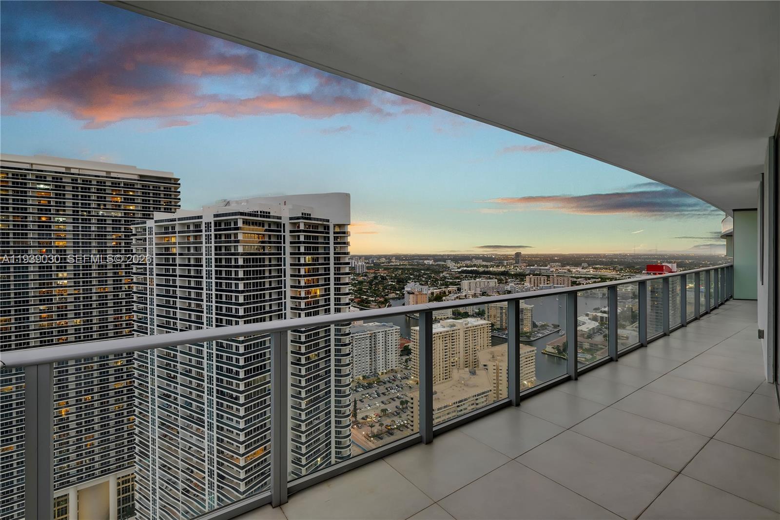 4111 SOUTH OCEAN DRIVE CO - Residential