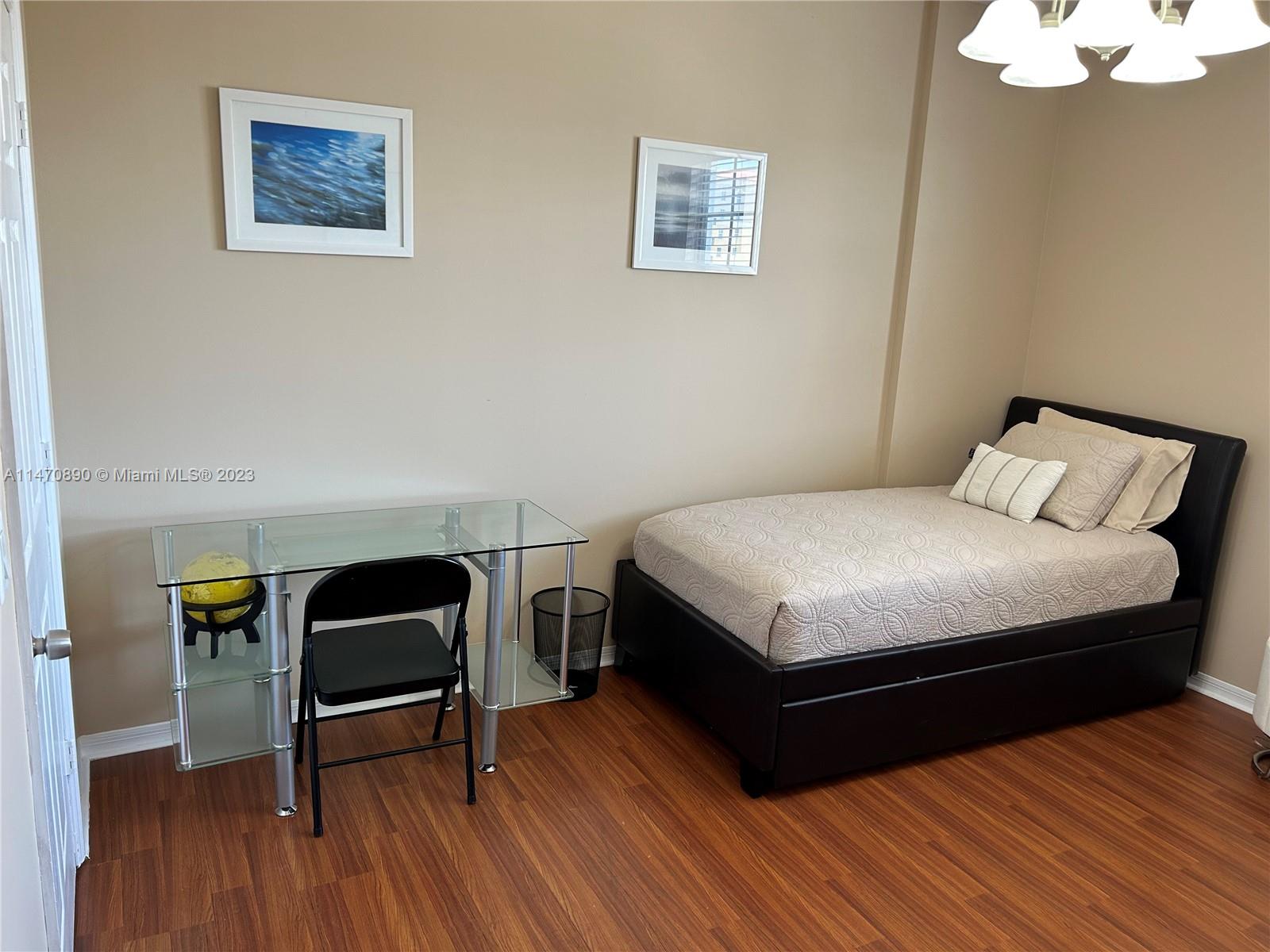 Boca Grand Condo Comm - Residential