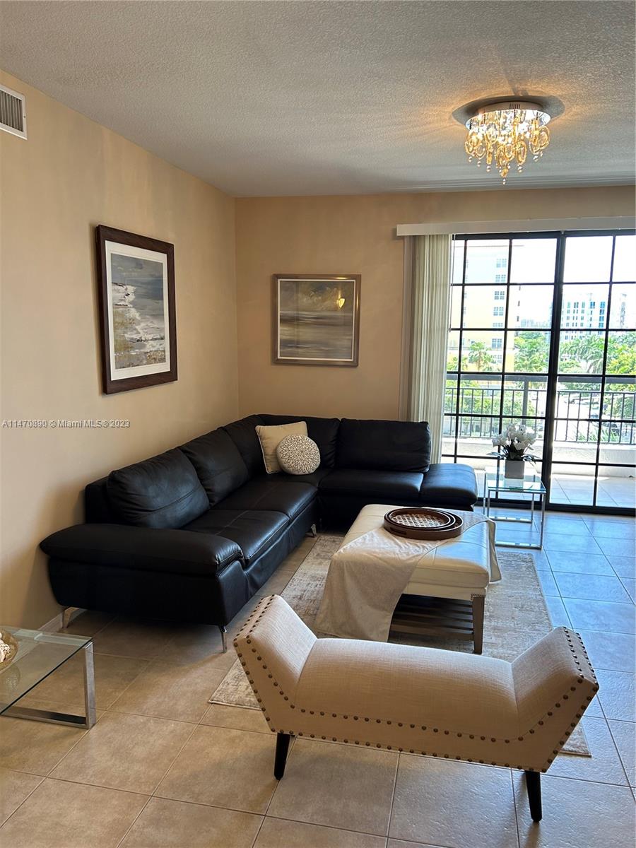 Boca Grand Condo Comm - Residential