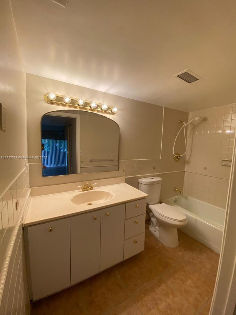 THE LEDGES CONDO - Residential Lease