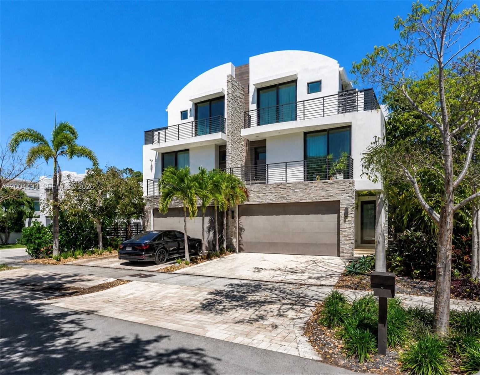 VICTORIA PARK CORR AMEN P - Residential