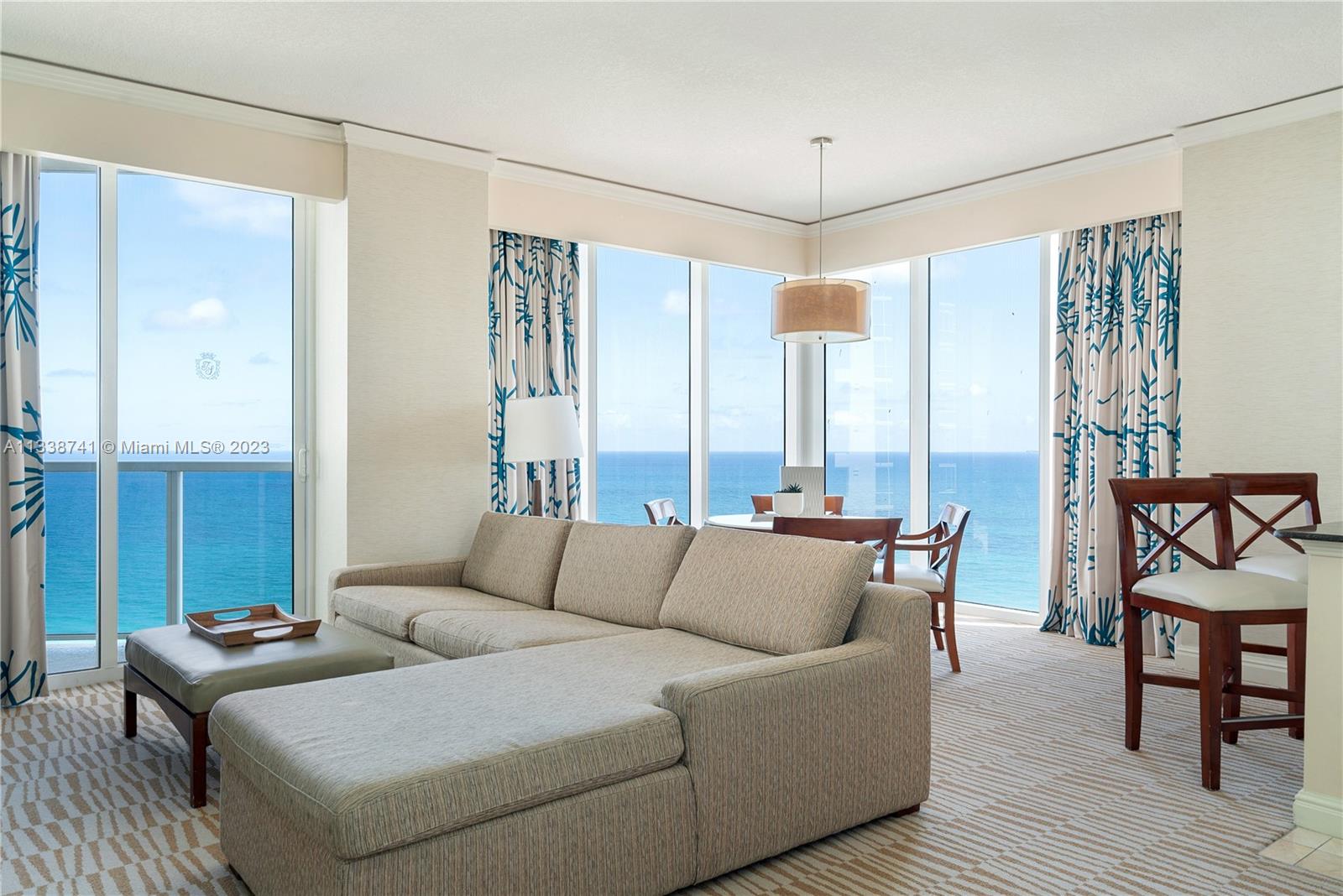 TRUMP INTERNATIONAL SONES - Residential