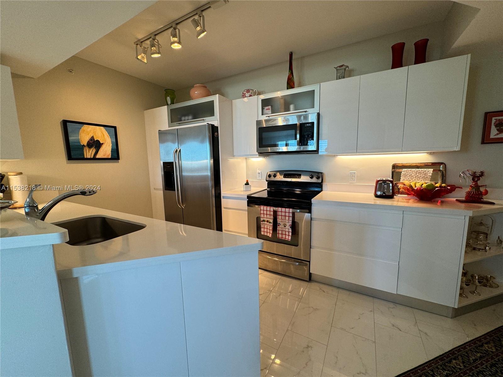 TOSCANO CONDO - Residential Lease