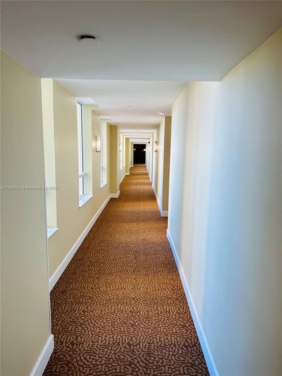 TOSCANO CONDO - Residential