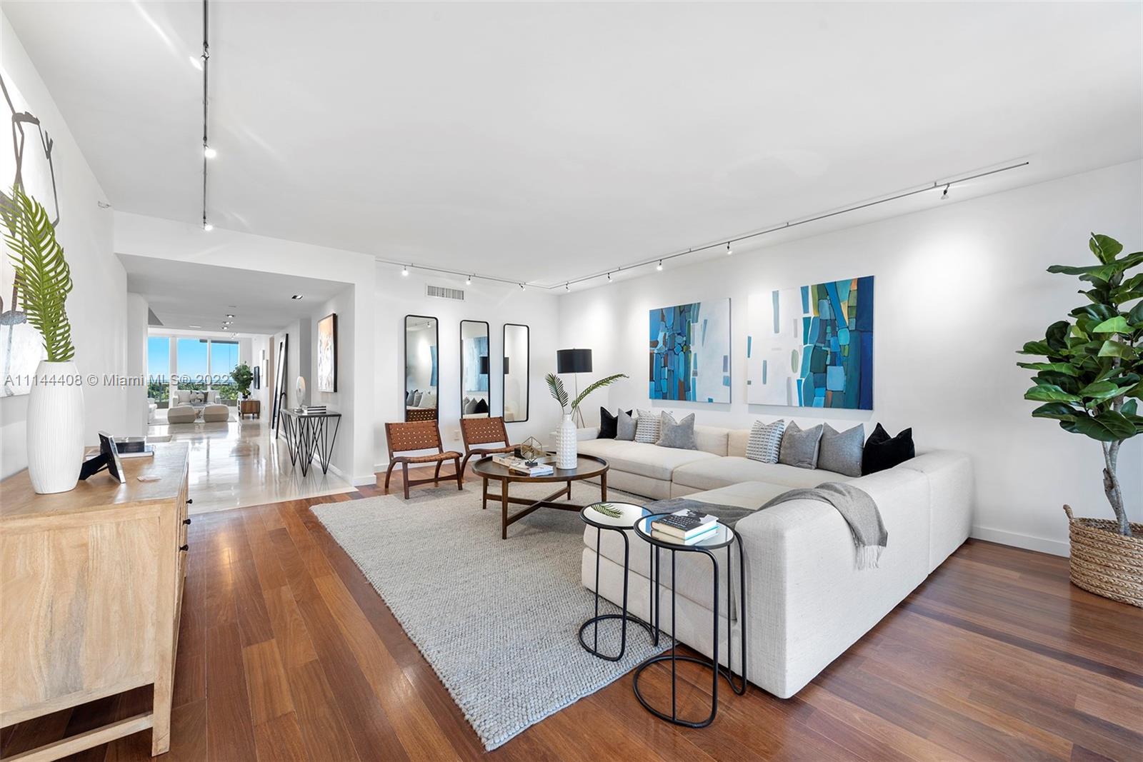 OCEAN TOWER ONE CONDO - Residential