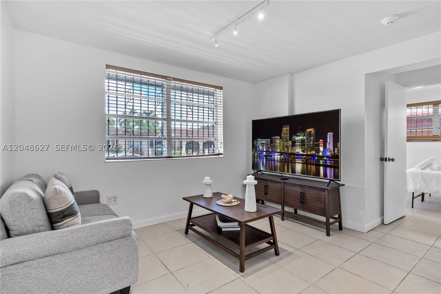 PARKDALE - Residential Lease