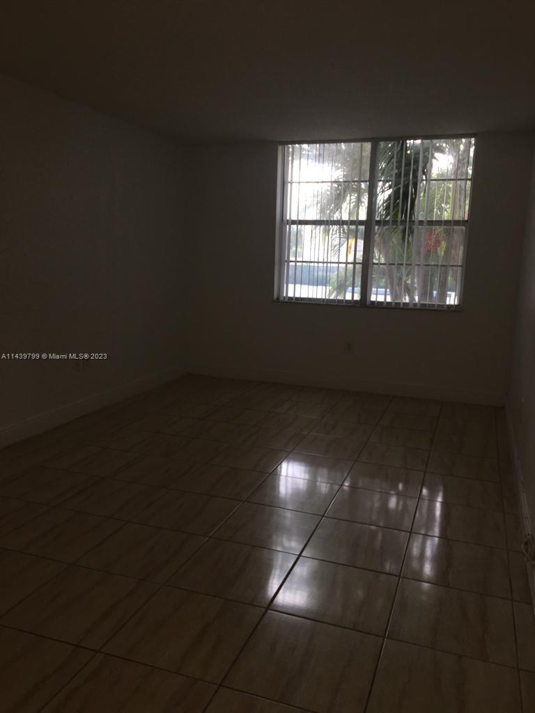 MONTECARLO CONDO - Residential