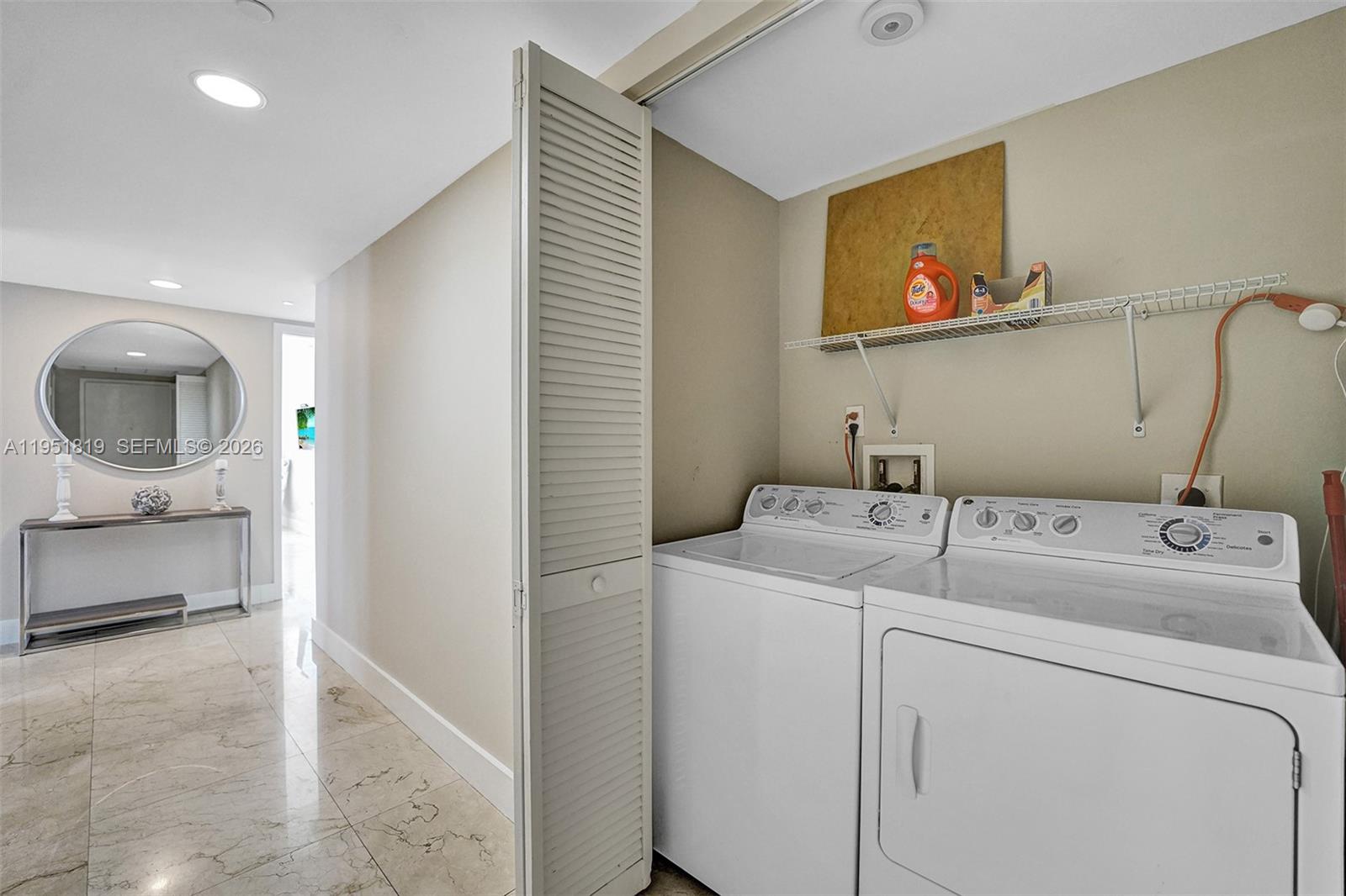 BEACHWALK CONDOMINIUM - Residential