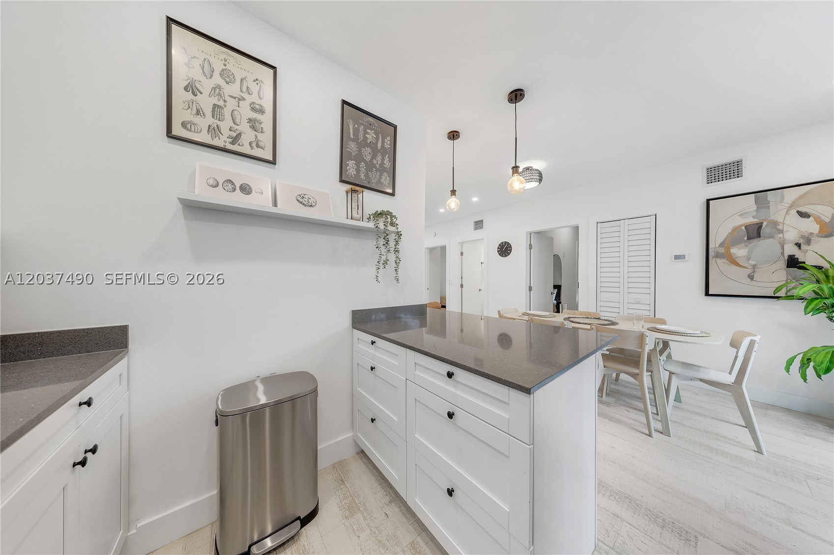 WYNDWOOD PARK - Residential Income