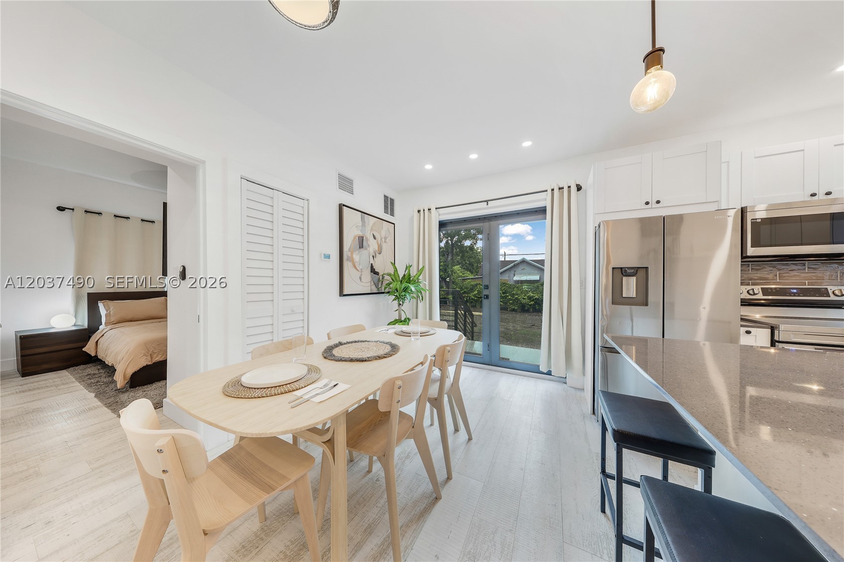 WYNDWOOD PARK - Residential Income