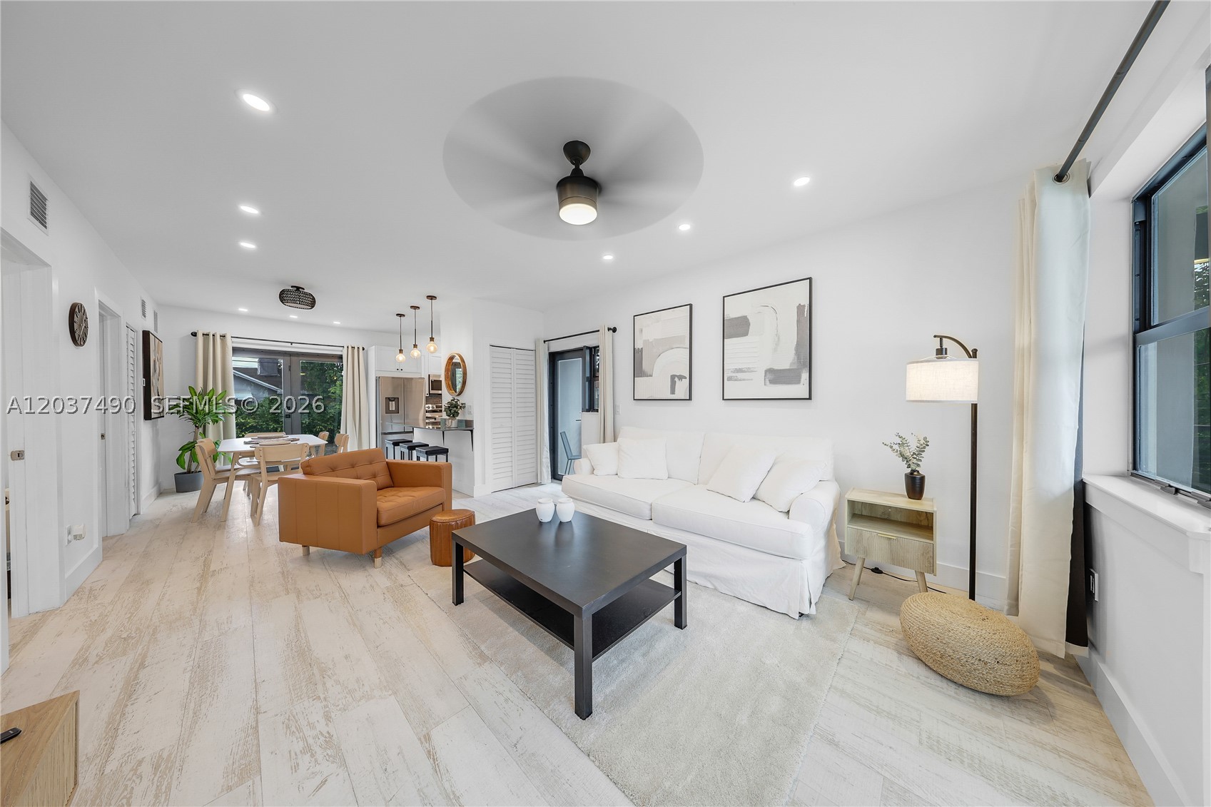 WYNDWOOD PARK - Residential Income