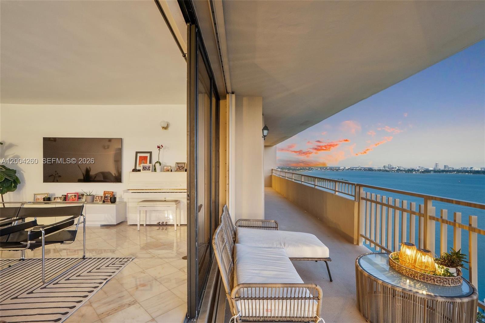 JOCKEY CLUB III CONDO - Residential