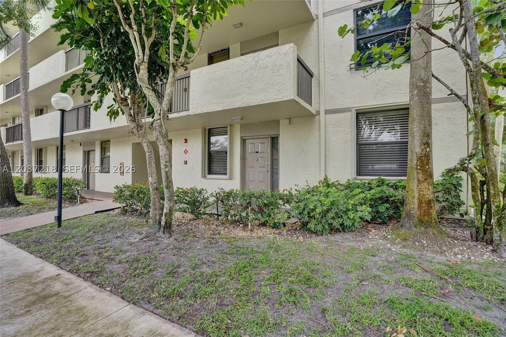 TOWNSHIP APPLEWOOD IV - Residential