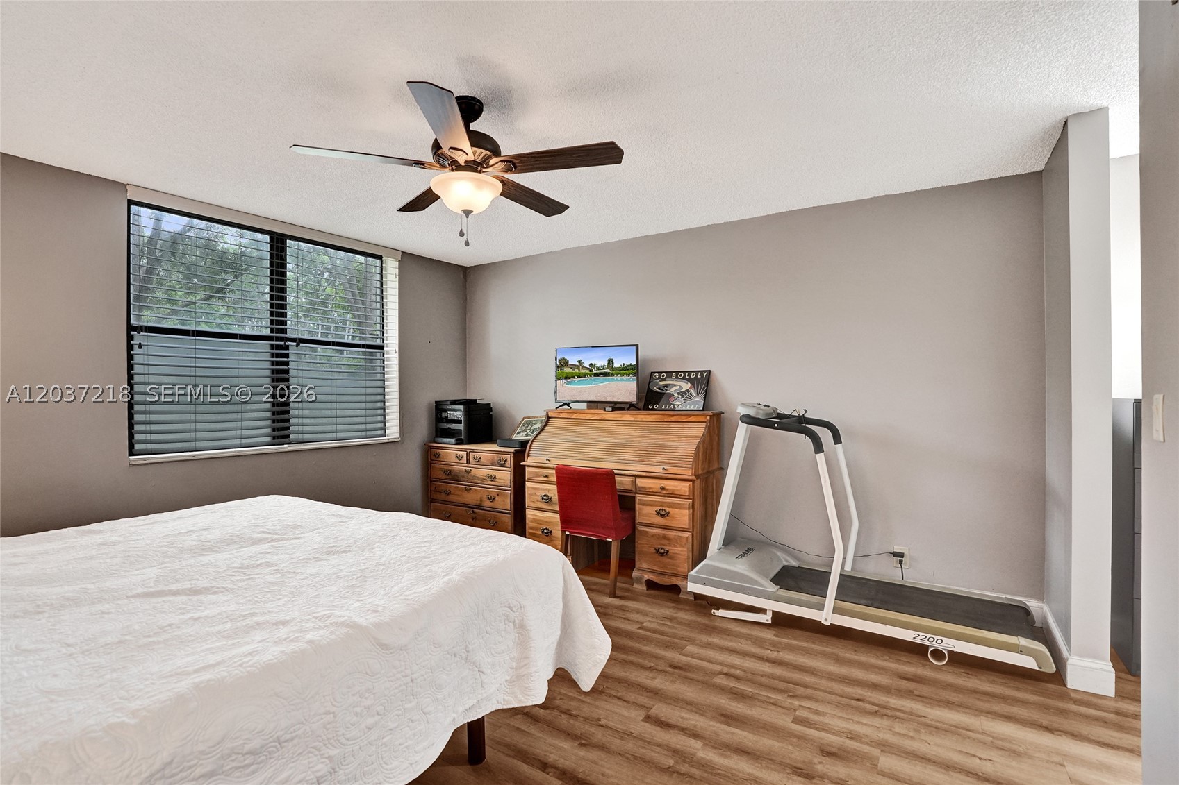 TOWNSHIP APPLEWOOD IV - Residential