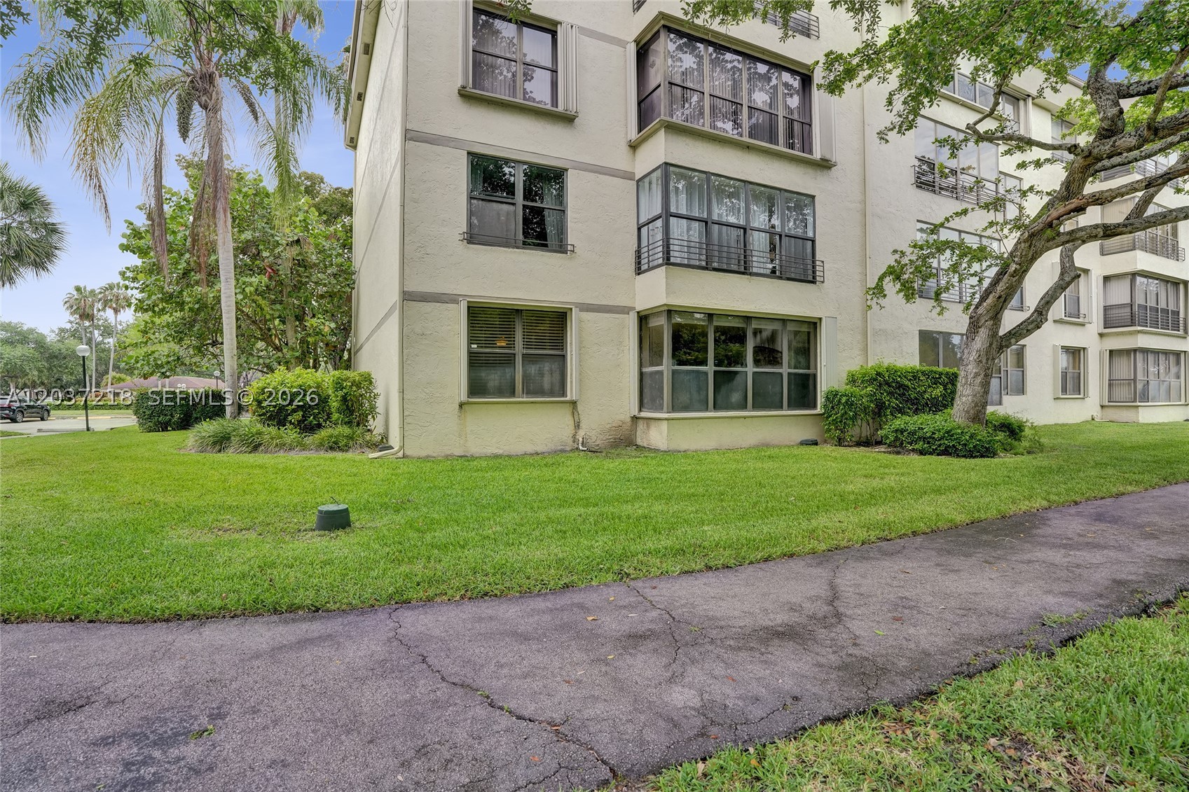 TOWNSHIP APPLEWOOD IV - Residential