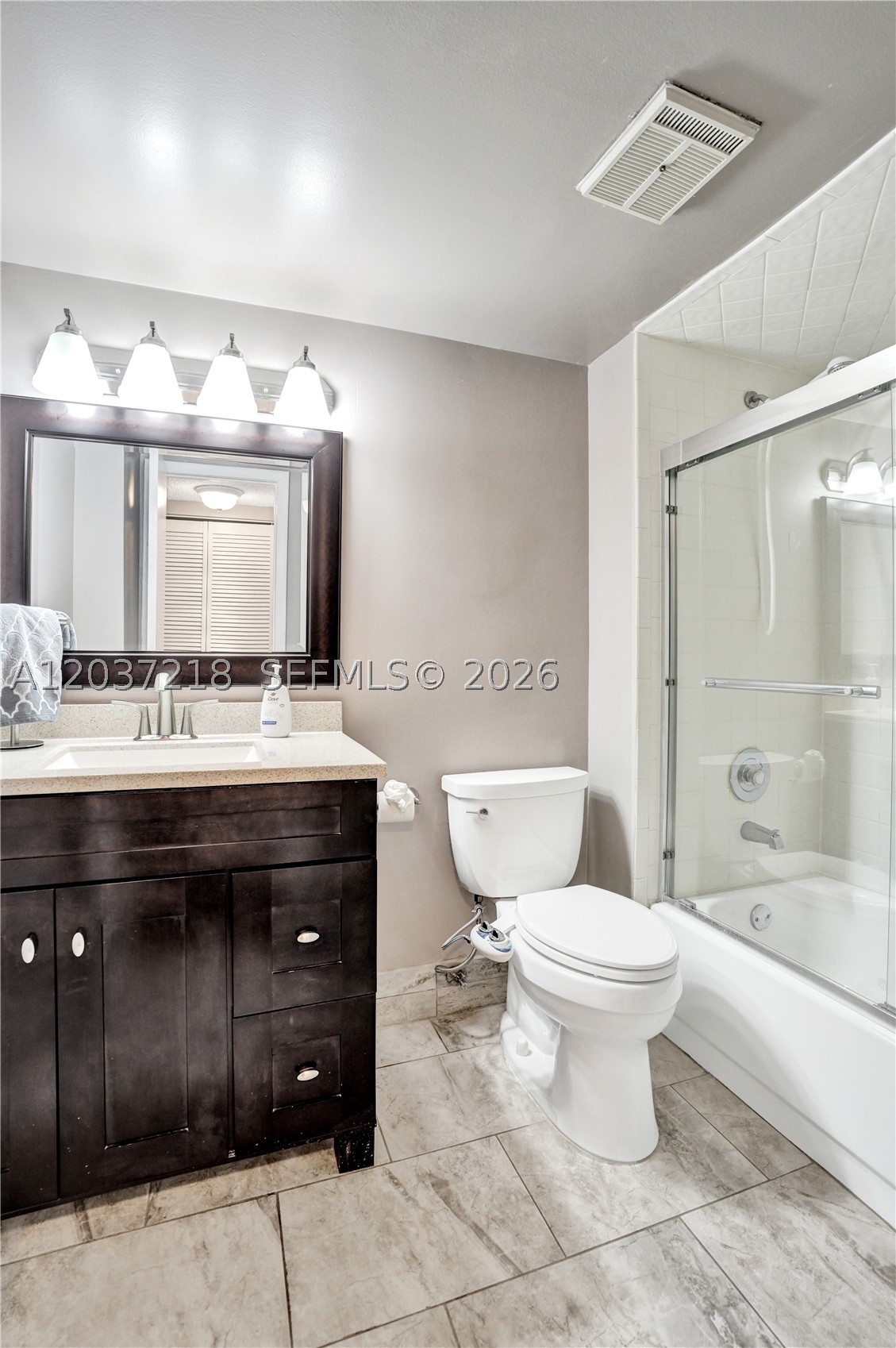 TOWNSHIP APPLEWOOD IV - Residential