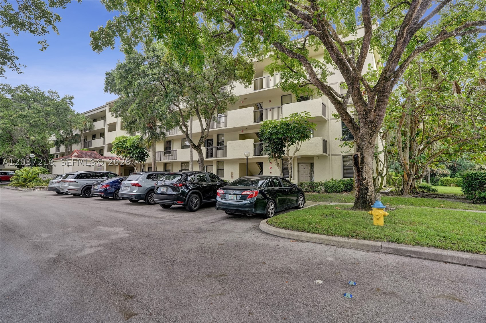 TOWNSHIP APPLEWOOD IV - Residential