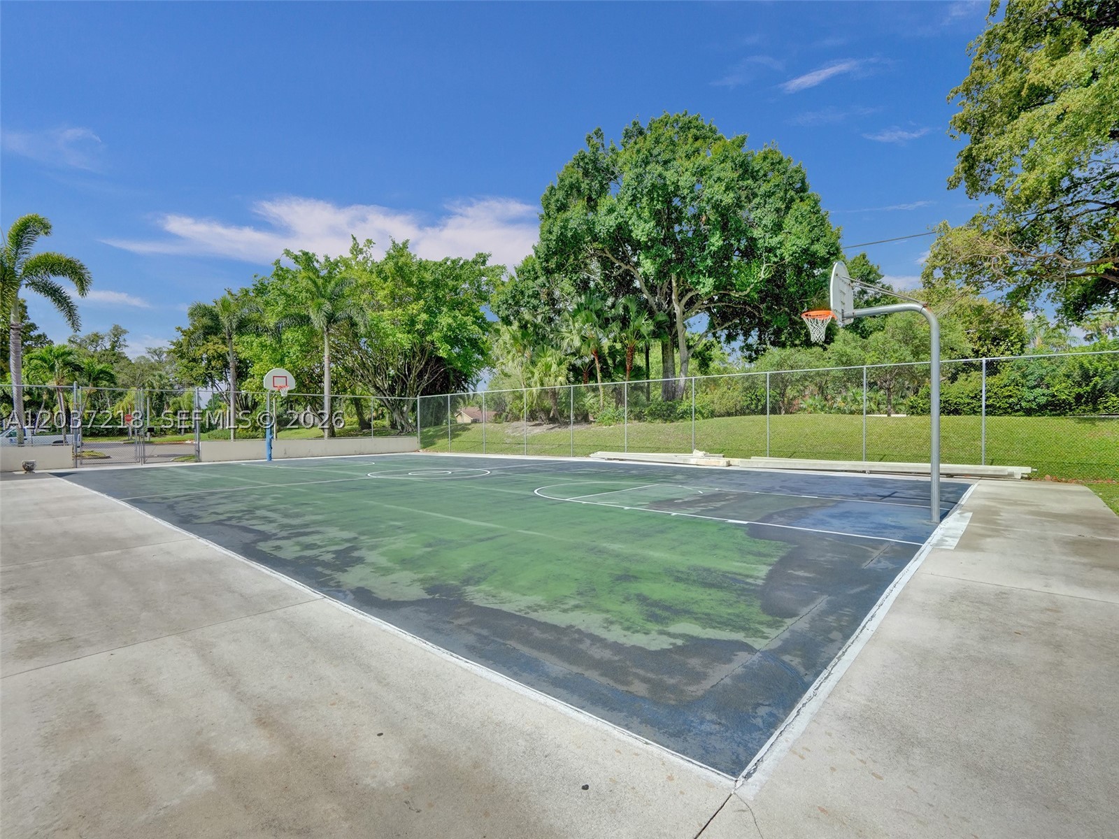 TOWNSHIP APPLEWOOD IV - Residential