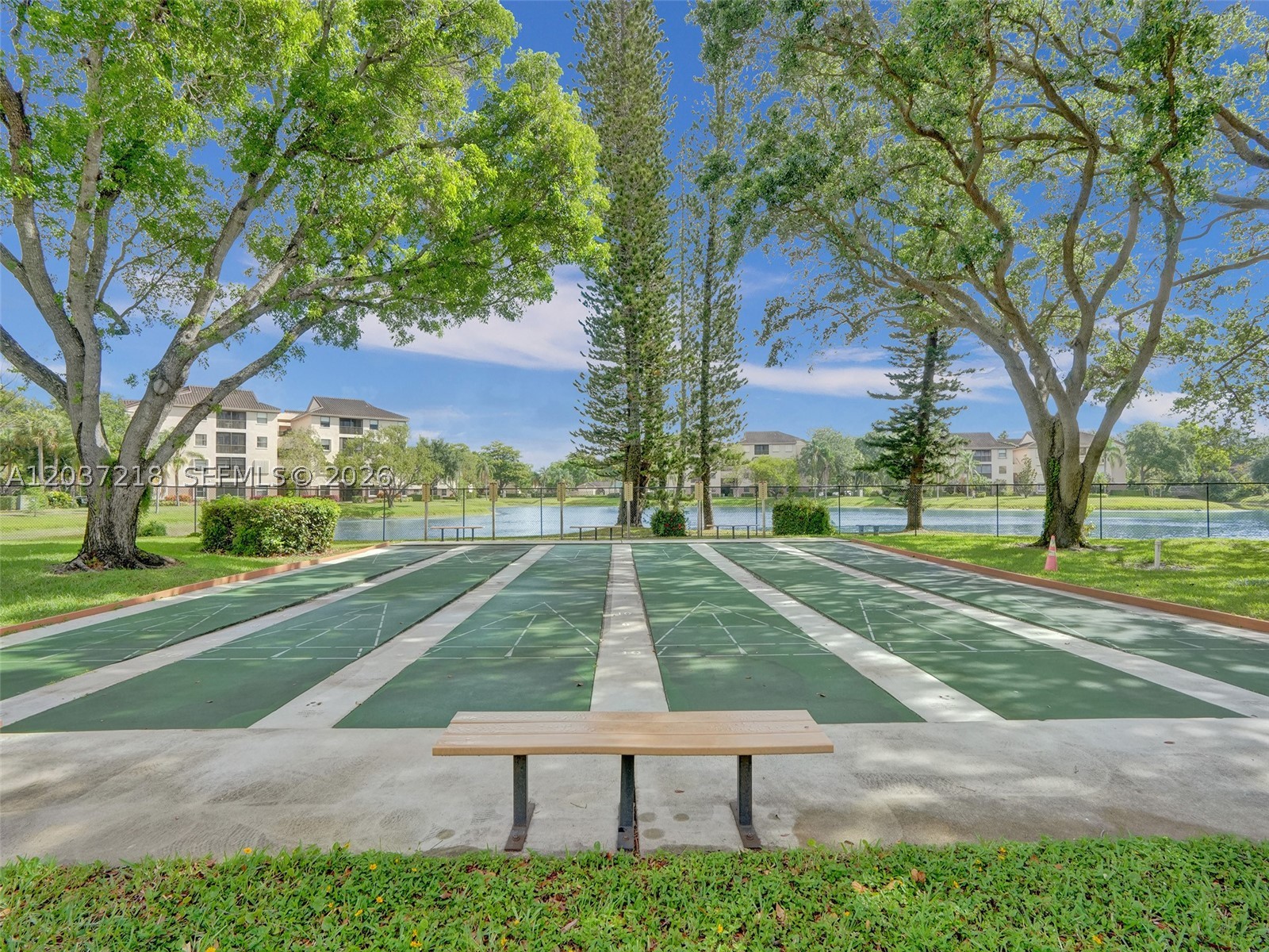 TOWNSHIP APPLEWOOD IV - Residential