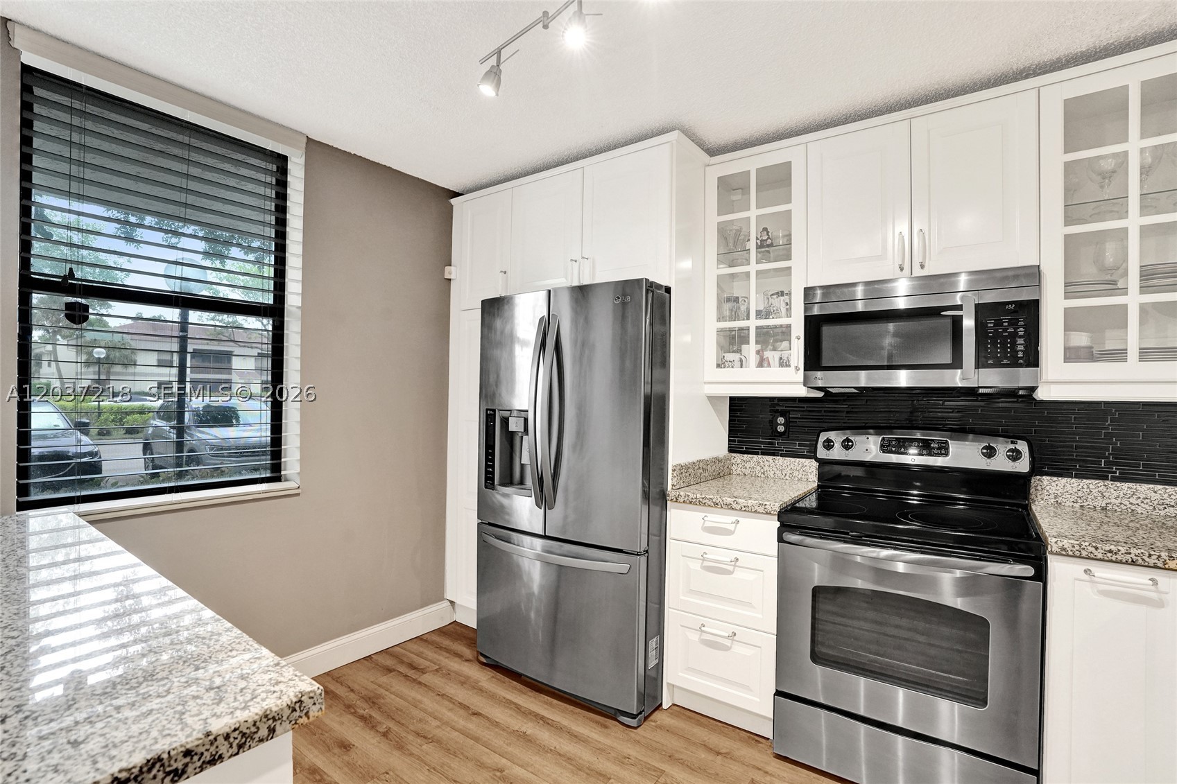 TOWNSHIP APPLEWOOD IV - Residential