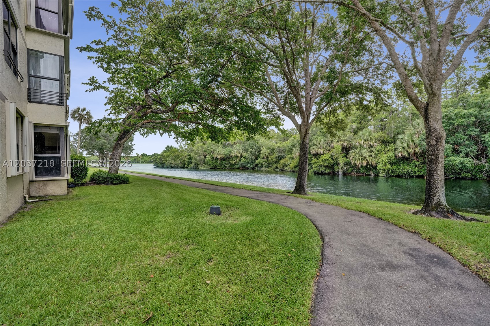 TOWNSHIP APPLEWOOD IV - Residential