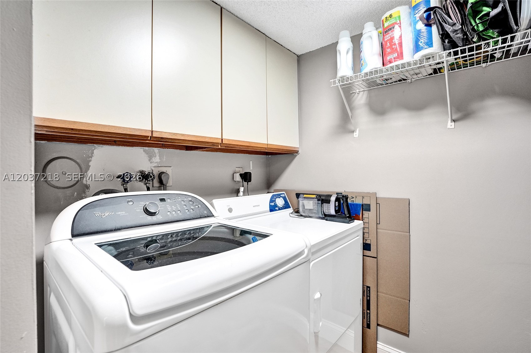 TOWNSHIP APPLEWOOD IV - Residential