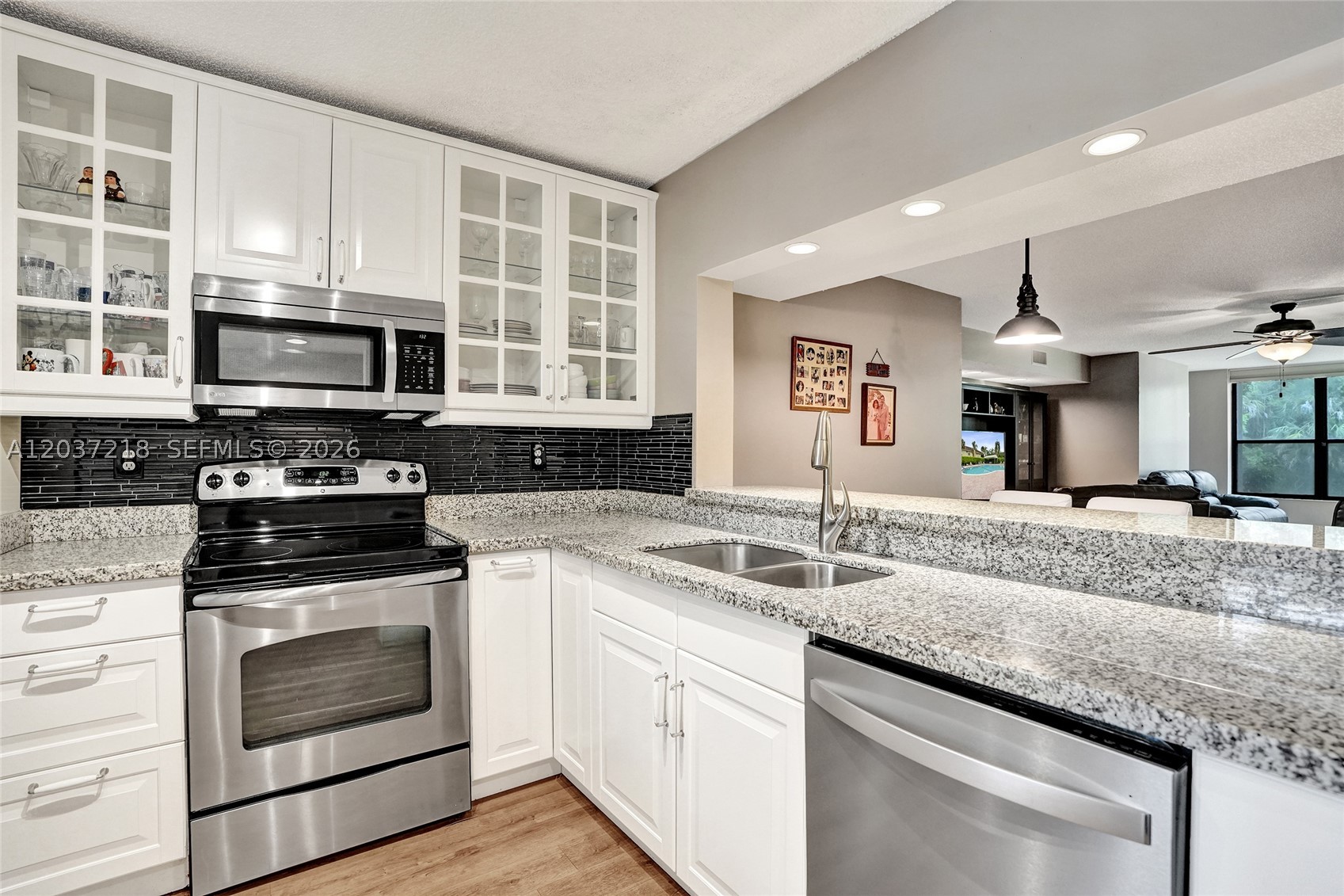 TOWNSHIP APPLEWOOD IV - Residential