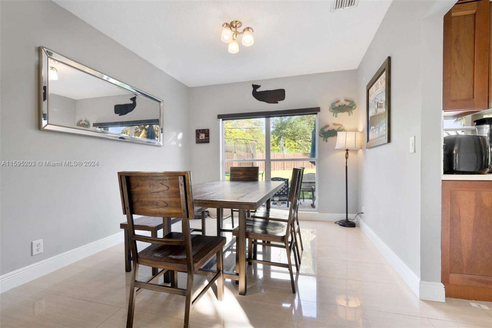 COOPERS GROVE - Residential