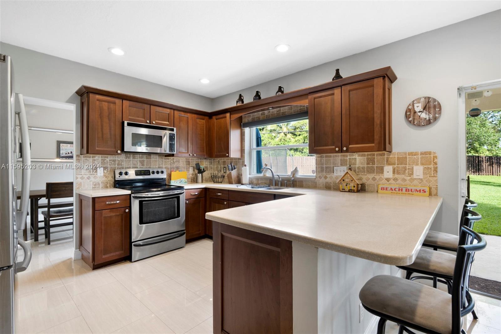 COOPERS GROVE - Residential