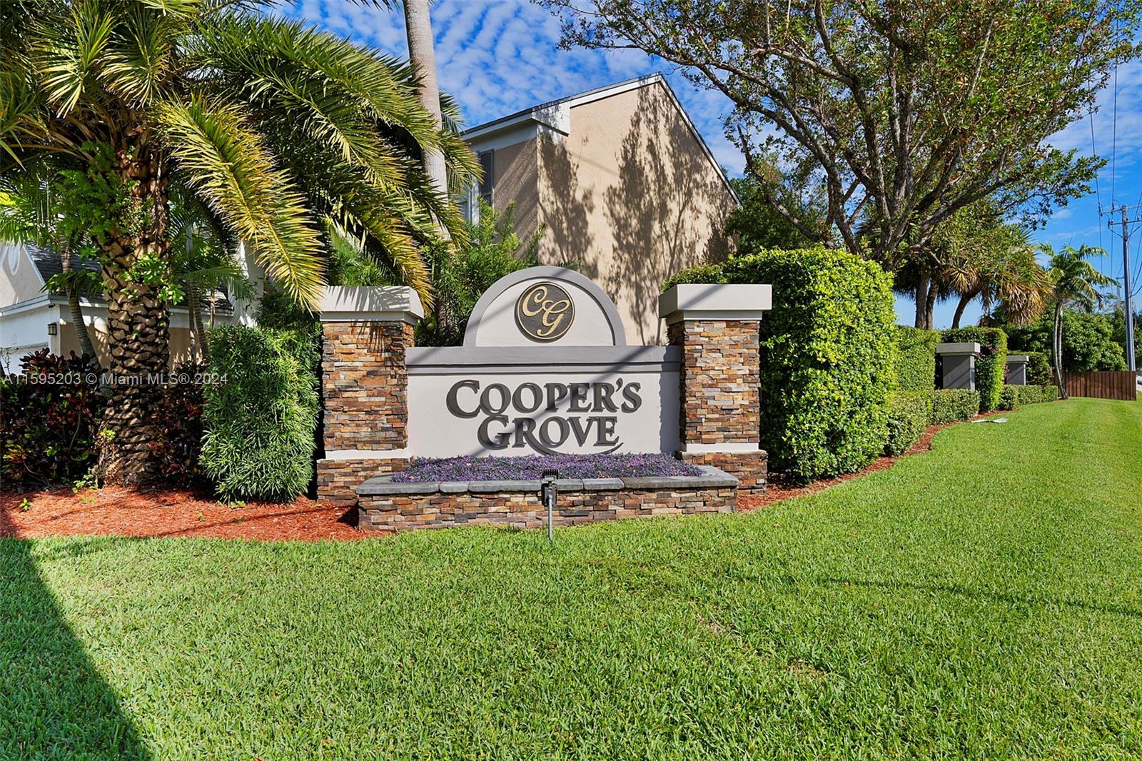 COOPERS GROVE - Residential