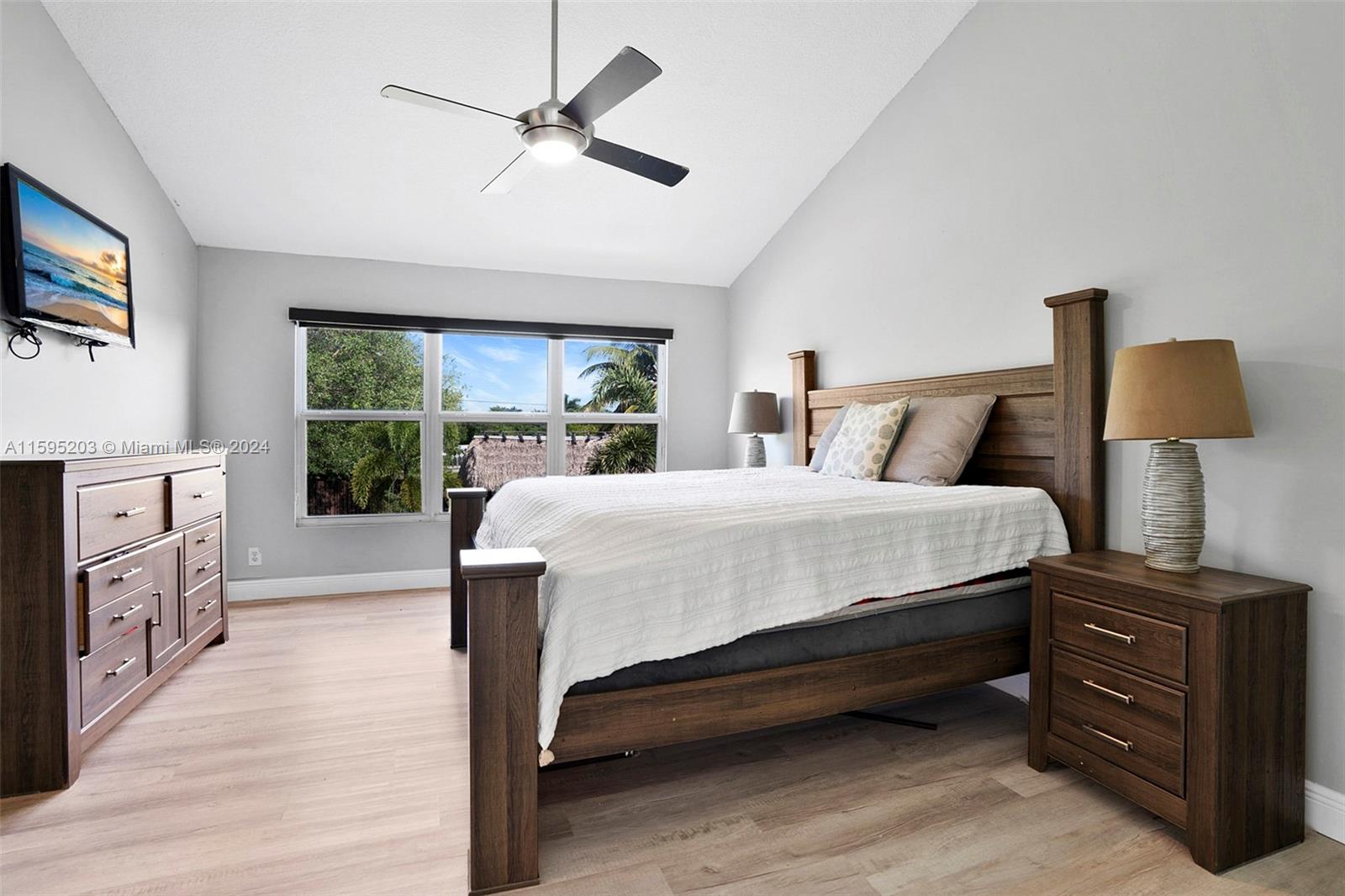 COOPERS GROVE - Residential