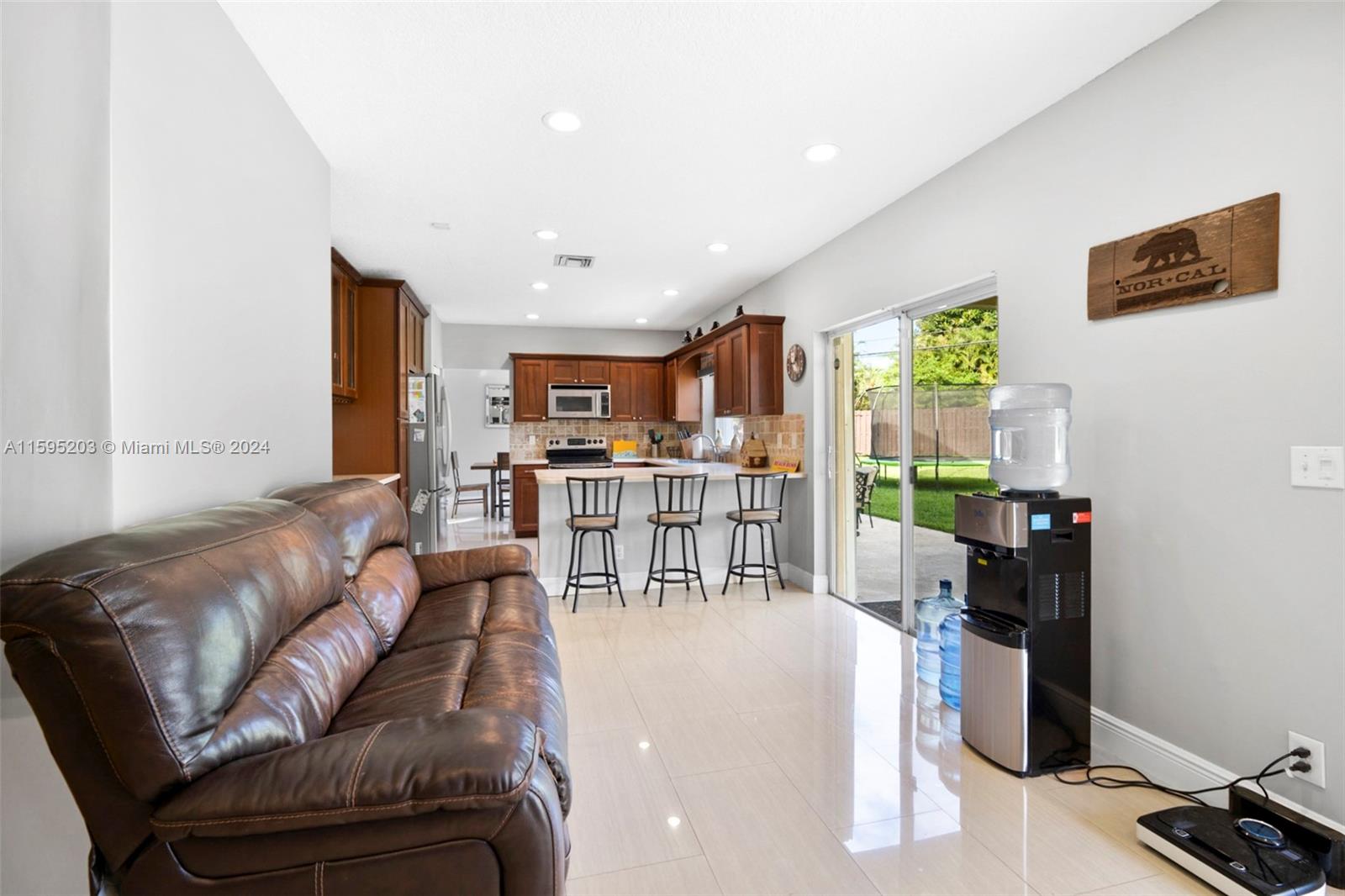 COOPERS GROVE - Residential