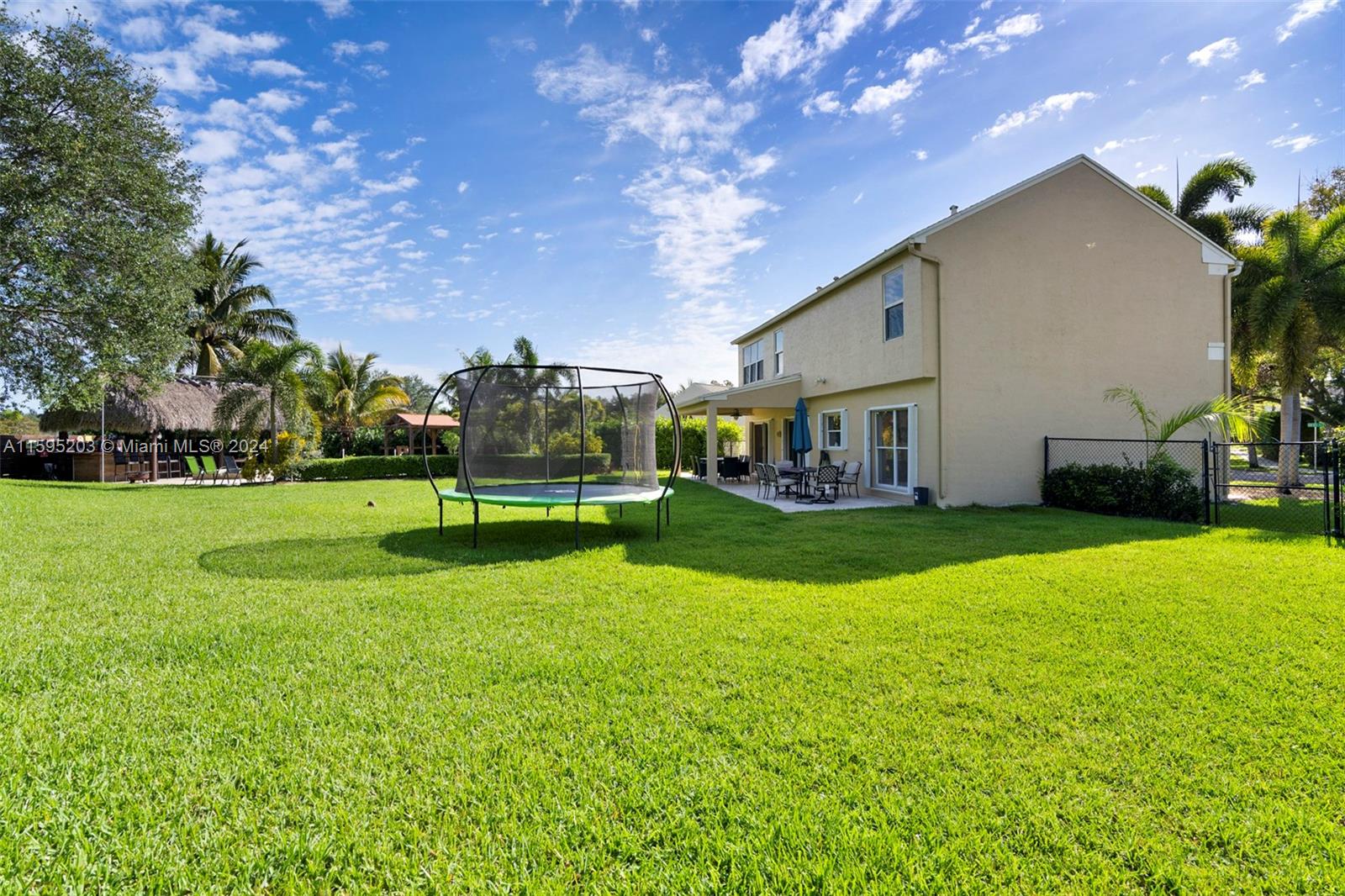 COOPERS GROVE - Residential