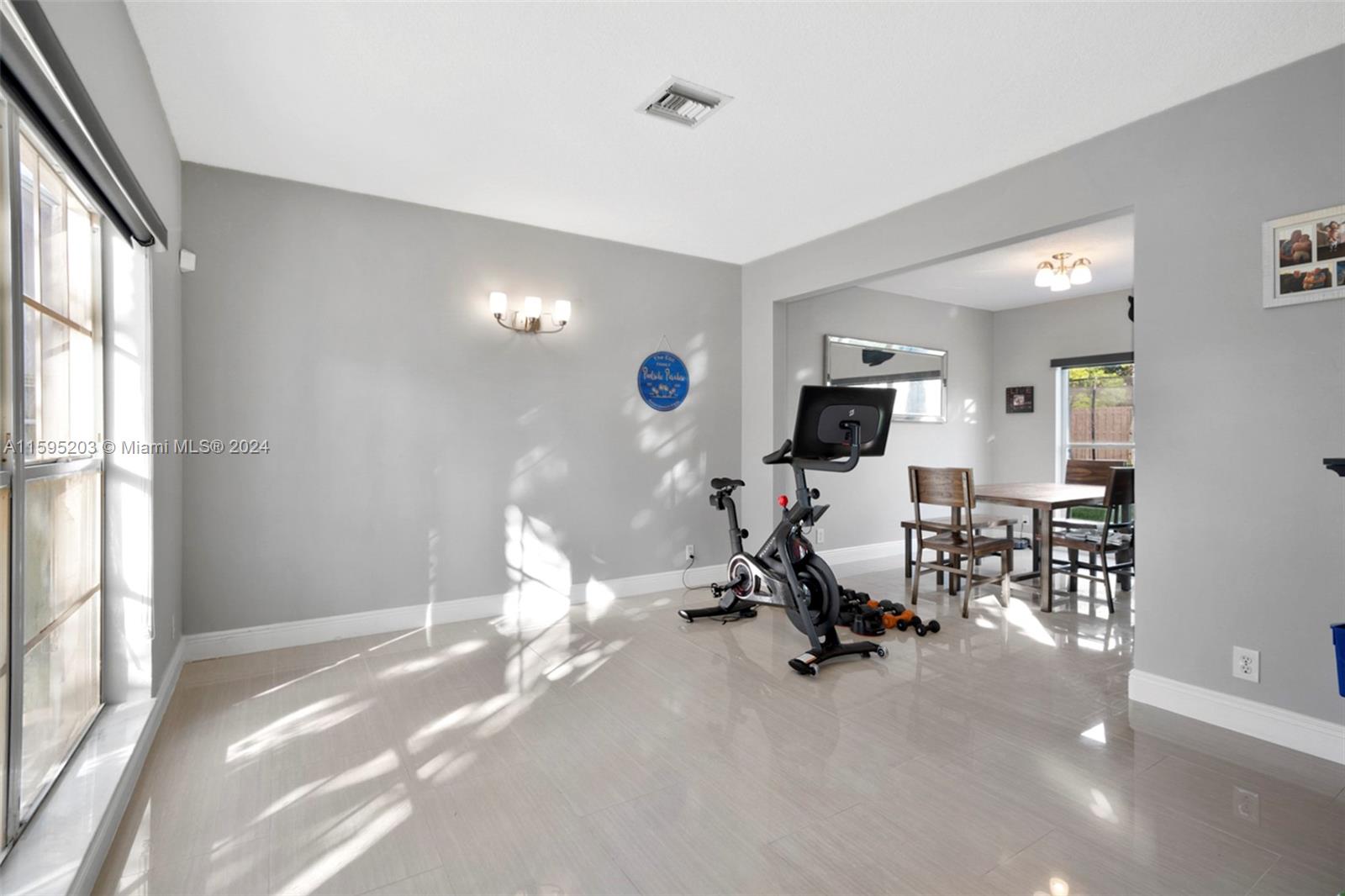 COOPERS GROVE - Residential
