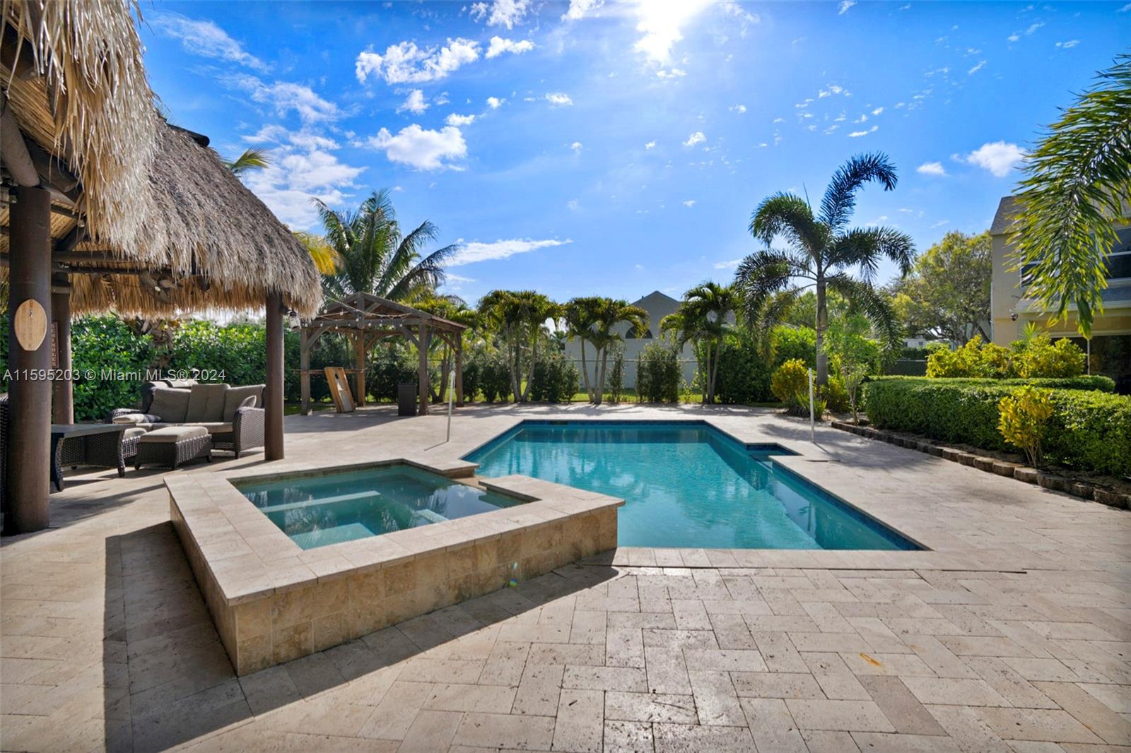 COOPERS GROVE - Residential